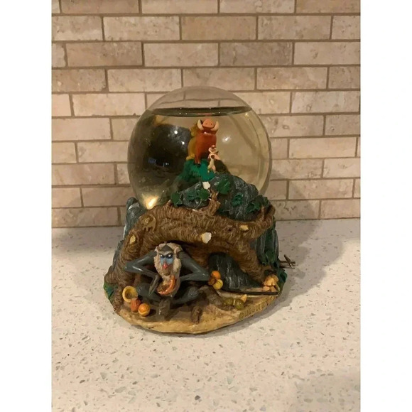 Snowglobe Lion King Simba Timon Pumba Rafiki Hakuna Matata Pride Lands Disney. - Picture 4 of 8